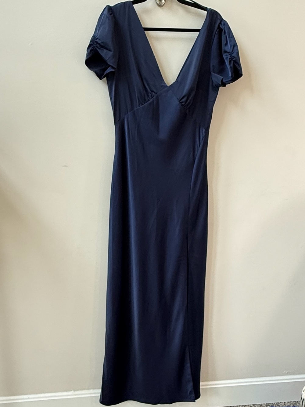 Lulus Elegant Navy V-Neck Maxi Dress with Puff Sleeves Large NWT